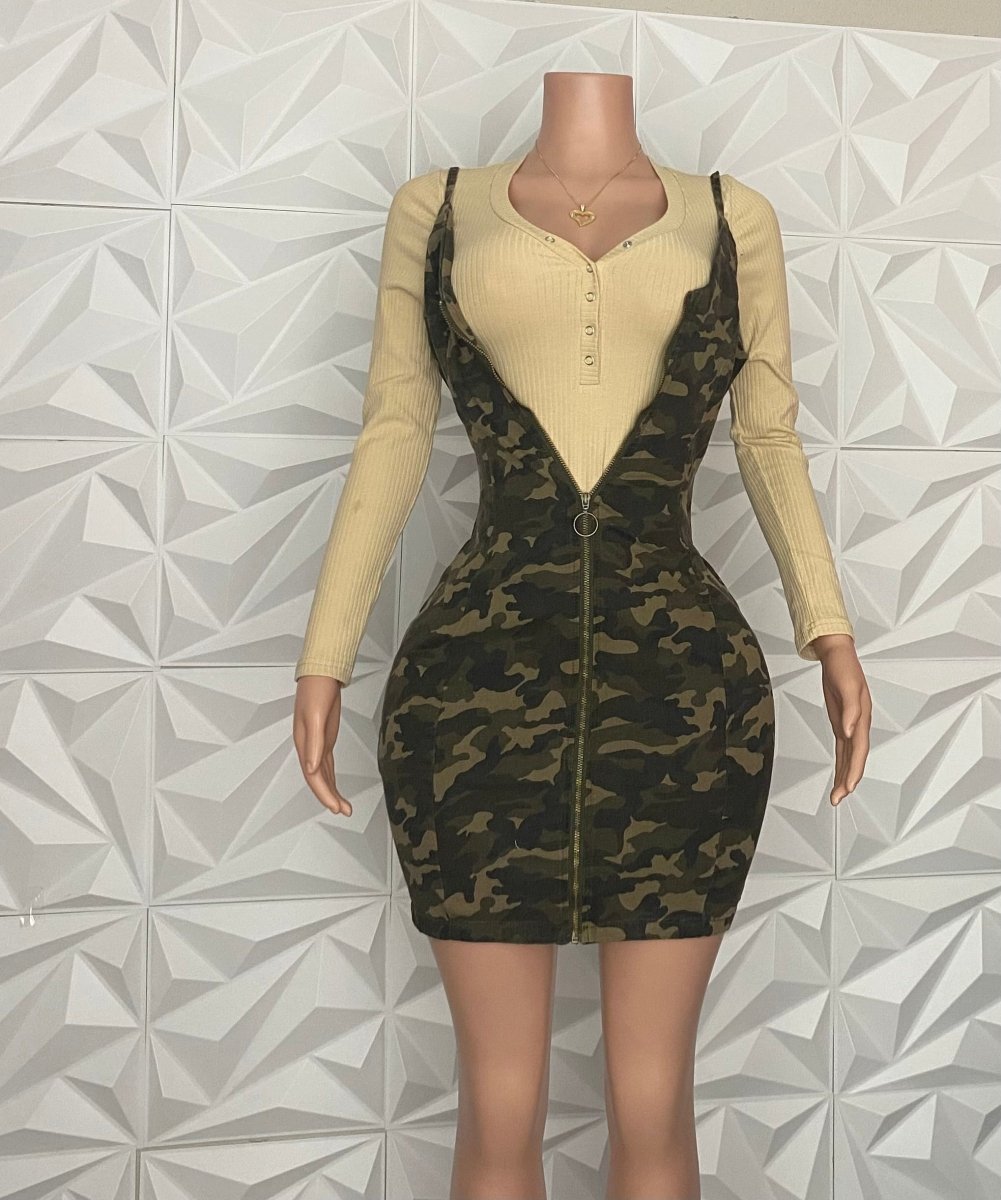 It Girl Camoflauge Zip Mini Length Dress LARGE - Ikonik Idoll