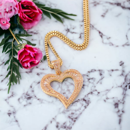 GOLD Open Heart Jayda necklace