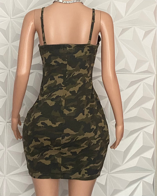 It Girl Camoflauge Zip Mini Length Dress LARGE