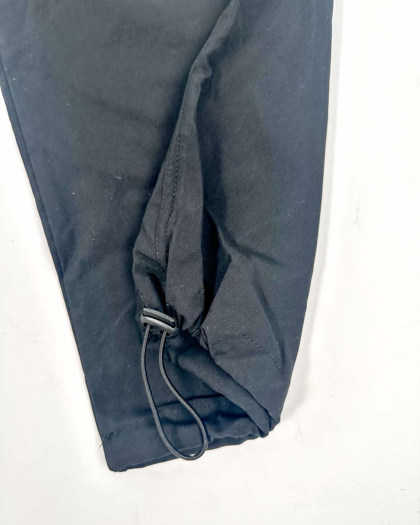 Black Quickdry Parachute Cargo Pants
