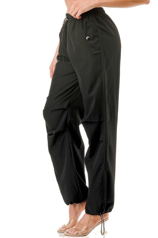 Black Quickdry Parachute Cargo Pants - Ikonik Idoll