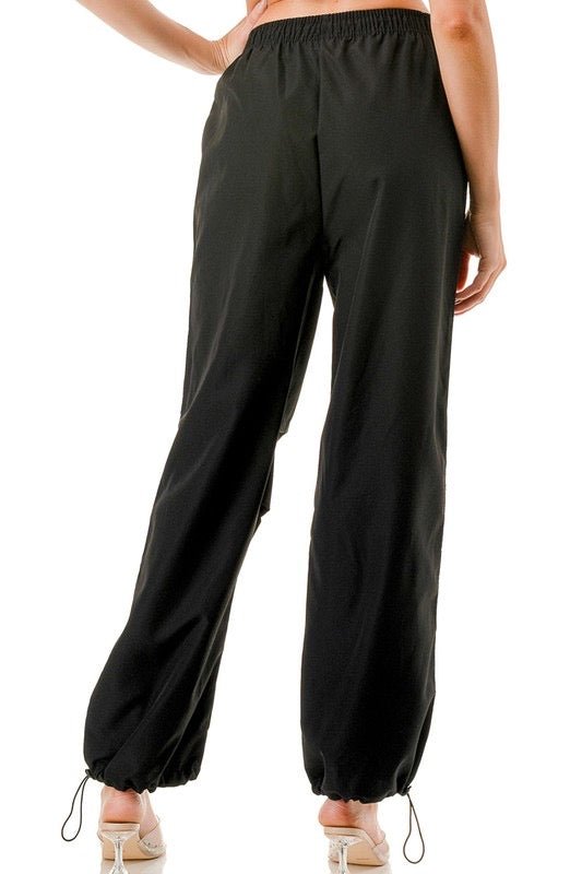 Black Quickdry Parachute Cargo Pants - Ikonik Idoll