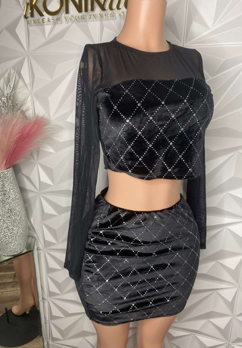 Cater To You Velvet Skirt Set LARGE - Ikonik Idoll