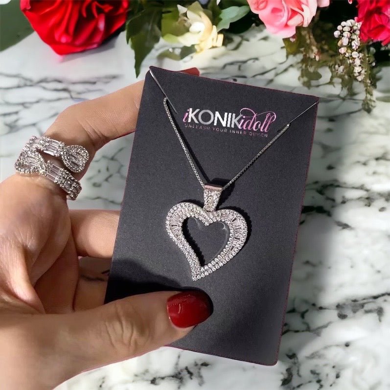 SILVER Open Heart Jayda necklace - Ikonik Idoll